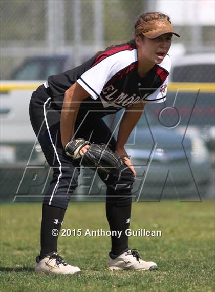 Thumbnail 3 in El Modena vs Huntington Beach (CIF SS 2nd Round Playoff) photogallery.