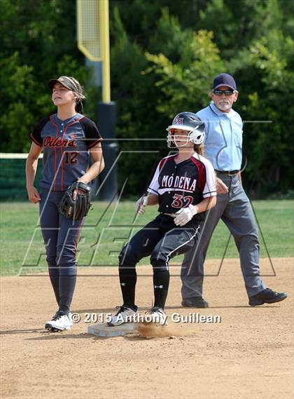 Thumbnail 2 in El Modena vs Huntington Beach (CIF SS 2nd Round Playoff) photogallery.