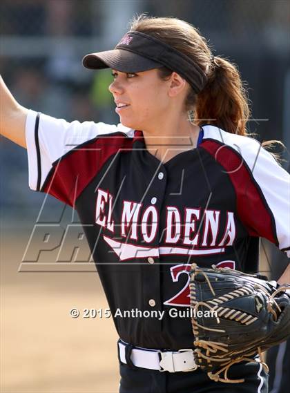 Thumbnail 3 in El Modena vs Huntington Beach (CIF SS 2nd Round Playoff) photogallery.
