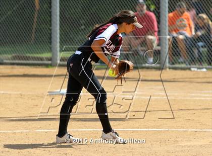 Thumbnail 1 in El Modena vs Huntington Beach (CIF SS 2nd Round Playoff) photogallery.