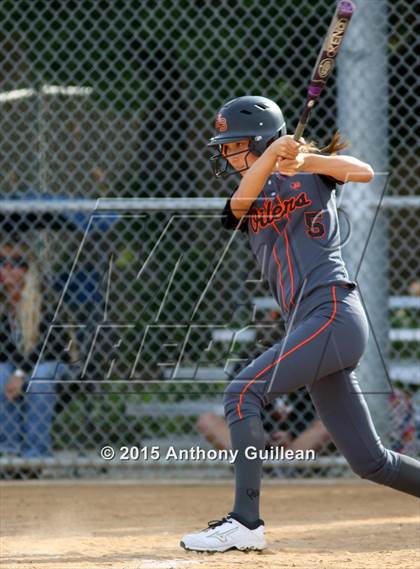 Thumbnail 3 in El Modena vs Huntington Beach (CIF SS 2nd Round Playoff) photogallery.