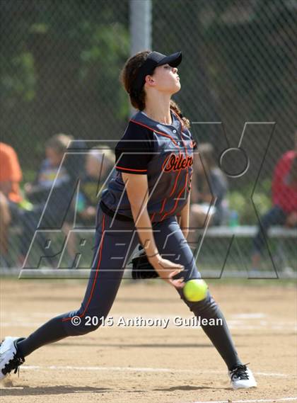 Thumbnail 1 in El Modena vs Huntington Beach (CIF SS 2nd Round Playoff) photogallery.
