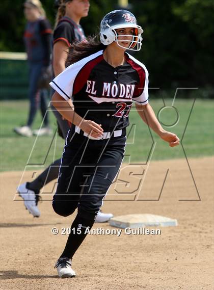 Thumbnail 1 in El Modena vs Huntington Beach (CIF SS 2nd Round Playoff) photogallery.