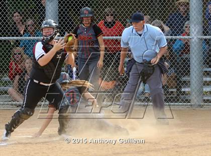 Thumbnail 3 in El Modena vs Huntington Beach (CIF SS 2nd Round Playoff) photogallery.