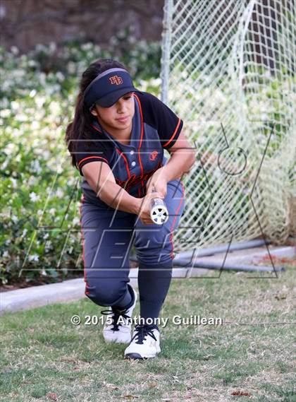 Thumbnail 2 in El Modena vs Huntington Beach (CIF SS 2nd Round Playoff) photogallery.