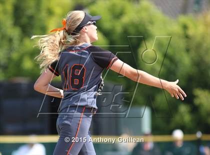 Thumbnail 3 in El Modena vs Huntington Beach (CIF SS 2nd Round Playoff) photogallery.