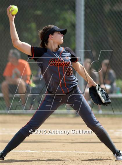 Thumbnail 3 in El Modena vs Huntington Beach (CIF SS 2nd Round Playoff) photogallery.