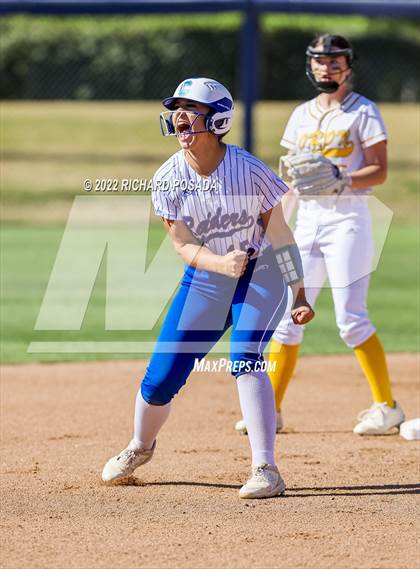 Thumbnail 2 in Caruthers vs. Boron (CIF CS Division V Championship) photogallery.