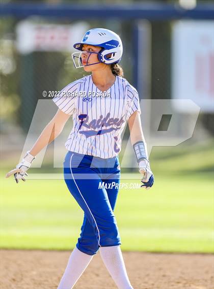 Thumbnail 2 in Caruthers vs. Boron (CIF CS Division V Championship) photogallery.