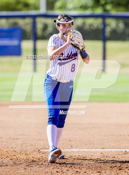 Thumbnail 3 in Caruthers vs. Boron (CIF CS Division V Championship) photogallery.