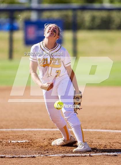 Thumbnail 2 in Caruthers vs. Boron (CIF CS Division V Championship) photogallery.
