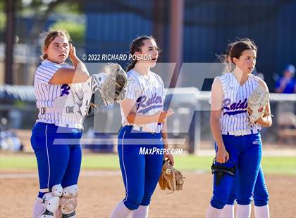 Thumbnail 1 in Caruthers vs. Boron (CIF CS Division V Championship) photogallery.