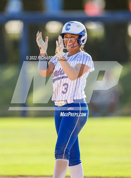 Thumbnail 2 in Caruthers vs. Boron (CIF CS Division V Championship) photogallery.