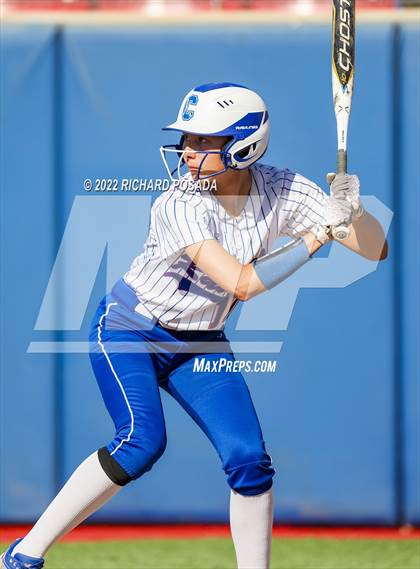 Thumbnail 2 in Caruthers vs. Boron (CIF CS Division V Championship) photogallery.