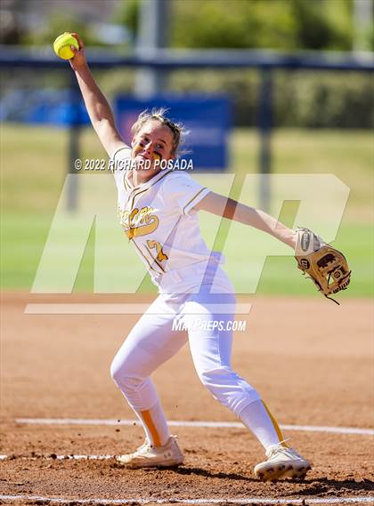 Thumbnail 3 in Caruthers vs. Boron (CIF CS Division V Championship) photogallery.