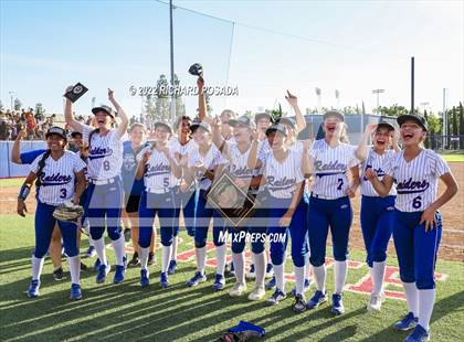 Thumbnail 2 in Caruthers vs. Boron (CIF CS Division V Championship) photogallery.