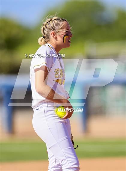 Thumbnail 1 in Caruthers vs. Boron (CIF CS Division V Championship) photogallery.