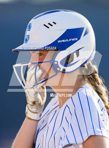 Thumbnail 3 in Caruthers vs. Boron (CIF CS Division V Championship) photogallery.