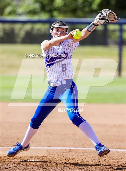 Thumbnail 2 in Caruthers vs. Boron (CIF CS Division V Championship) photogallery.