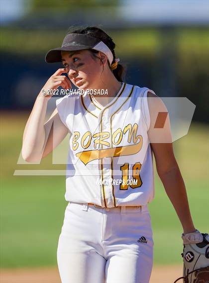 Thumbnail 2 in Caruthers vs. Boron (CIF CS Division V Championship) photogallery.