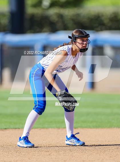 Thumbnail 2 in Caruthers vs. Boron (CIF CS Division V Championship) photogallery.
