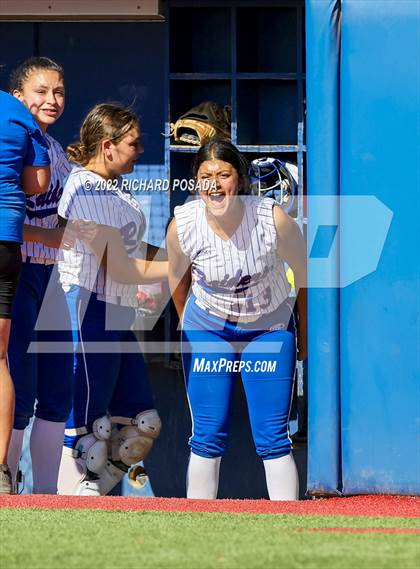 Thumbnail 1 in Caruthers vs. Boron (CIF CS Division V Championship) photogallery.