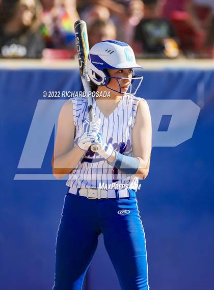 Thumbnail 2 in Caruthers vs. Boron (CIF CS Division V Championship) photogallery.