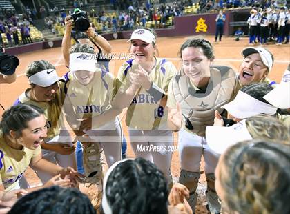 Thumbnail 3 in Sabino vs. Snowflake (AIA 3A Final - Awards) photogallery.