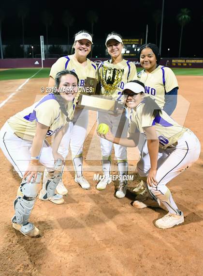 Thumbnail 3 in Sabino vs. Snowflake (AIA 3A Final - Awards) photogallery.