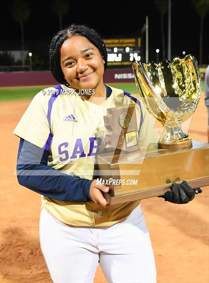 Thumbnail 2 in Sabino vs. Snowflake (AIA 3A Final - Awards) photogallery.