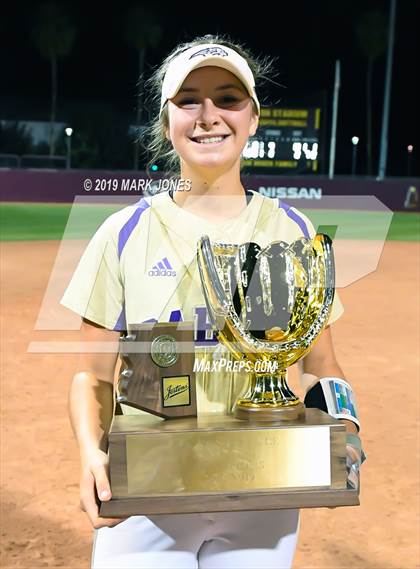 Thumbnail 1 in Sabino vs. Snowflake (AIA 3A Final - Awards) photogallery.