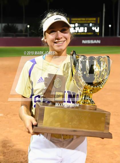 Thumbnail 2 in Sabino vs. Snowflake (AIA 3A Final - Awards) photogallery.
