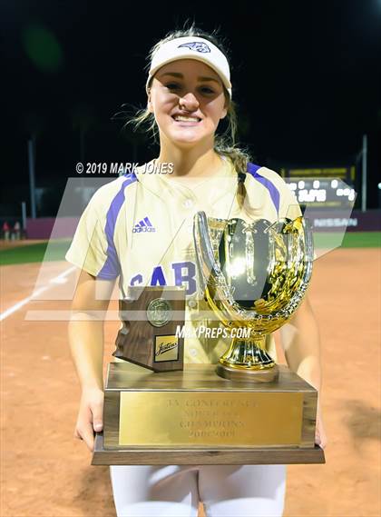 Thumbnail 1 in Sabino vs. Snowflake (AIA 3A Final - Awards) photogallery.