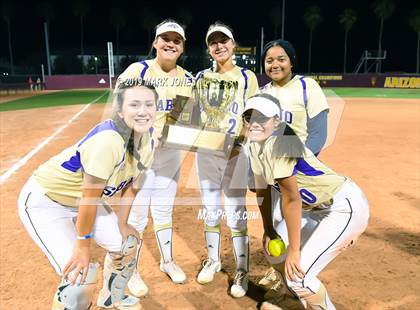 Thumbnail 2 in Sabino vs. Snowflake (AIA 3A Final - Awards) photogallery.