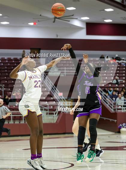 Thumbnail 2 in Marlin vs. Douglass (UIL 2A Regional Semifinal Playoff) photogallery.