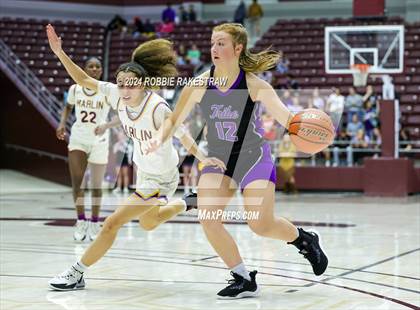 Thumbnail 3 in Marlin vs. Douglass (UIL 2A Regional Semifinal Playoff) photogallery.