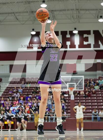 Thumbnail 2 in Marlin vs. Douglass (UIL 2A Regional Semifinal Playoff) photogallery.