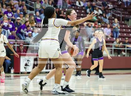 Thumbnail 3 in Marlin vs. Douglass (UIL 2A Regional Semifinal Playoff) photogallery.