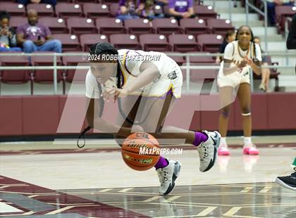 Thumbnail 1 in Marlin vs. Douglass (UIL 2A Regional Semifinal Playoff) photogallery.