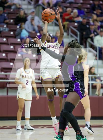 Thumbnail 2 in Marlin vs. Douglass (UIL 2A Regional Semifinal Playoff) photogallery.