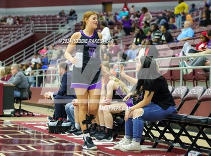 Thumbnail 2 in Marlin vs. Douglass (UIL 2A Regional Semifinal Playoff) photogallery.