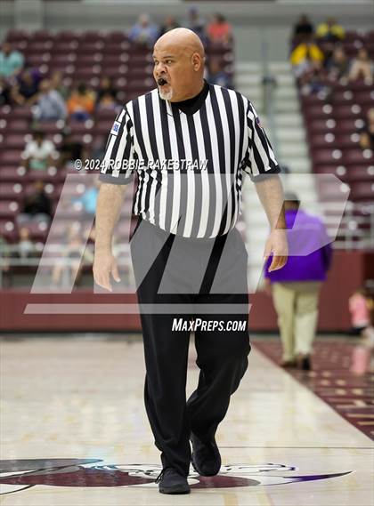 Thumbnail 2 in Marlin vs. Douglass (UIL 2A Regional Semifinal Playoff) photogallery.