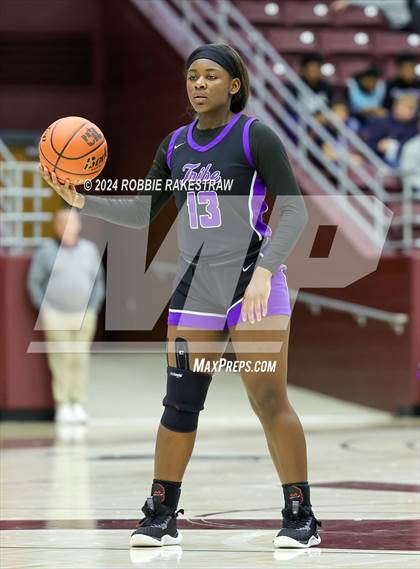 Thumbnail 2 in Marlin vs. Douglass (UIL 2A Regional Semifinal Playoff) photogallery.