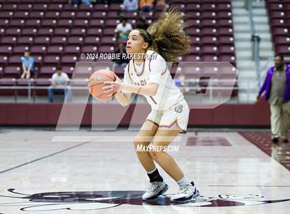 Thumbnail 2 in Marlin vs. Douglass (UIL 2A Regional Semifinal Playoff) photogallery.