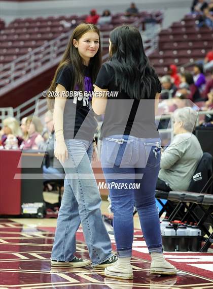 Thumbnail 3 in Marlin vs. Douglass (UIL 2A Regional Semifinal Playoff) photogallery.