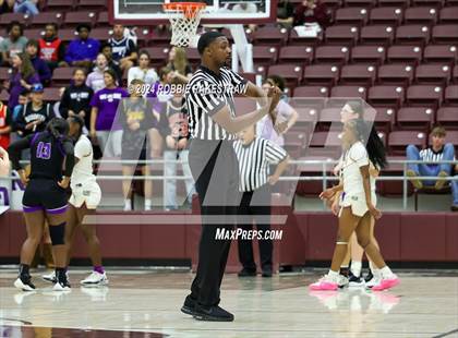 Thumbnail 1 in Marlin vs. Douglass (UIL 2A Regional Semifinal Playoff) photogallery.