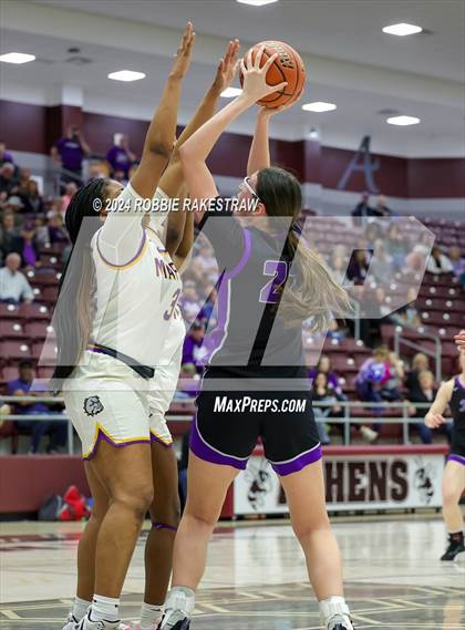 Thumbnail 1 in Marlin vs. Douglass (UIL 2A Regional Semifinal Playoff) photogallery.
