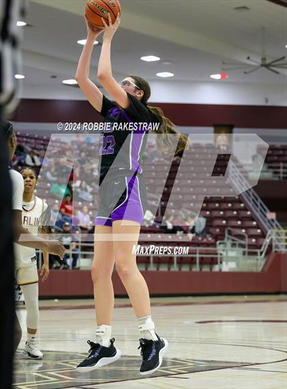 Thumbnail 1 in Marlin vs. Douglass (UIL 2A Regional Semifinal Playoff) photogallery.