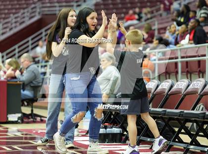 Thumbnail 2 in Marlin vs. Douglass (UIL 2A Regional Semifinal Playoff) photogallery.