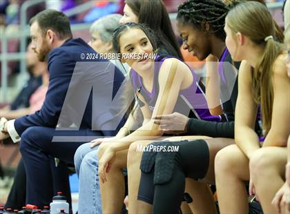Thumbnail 3 in Marlin vs. Douglass (UIL 2A Regional Semifinal Playoff) photogallery.